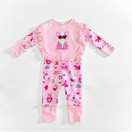 MAMELUCO MASCOTAS CON BABERO PARIS HILTON