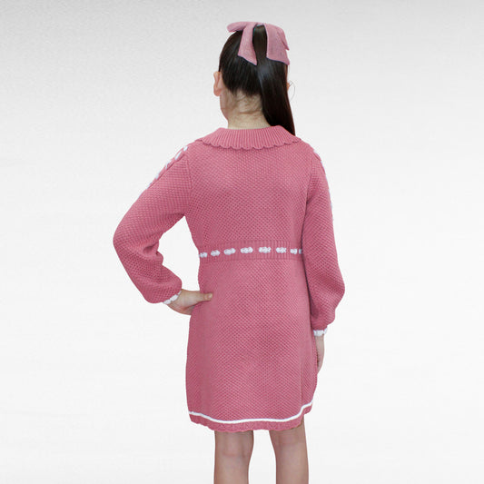 VESTIDO TEJIDO CON MOÑO Y CALCETAS