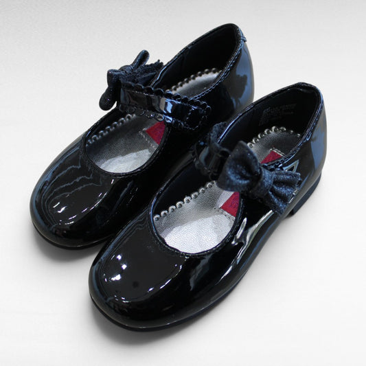 ZAPATO CHAROL CON MOÑITO